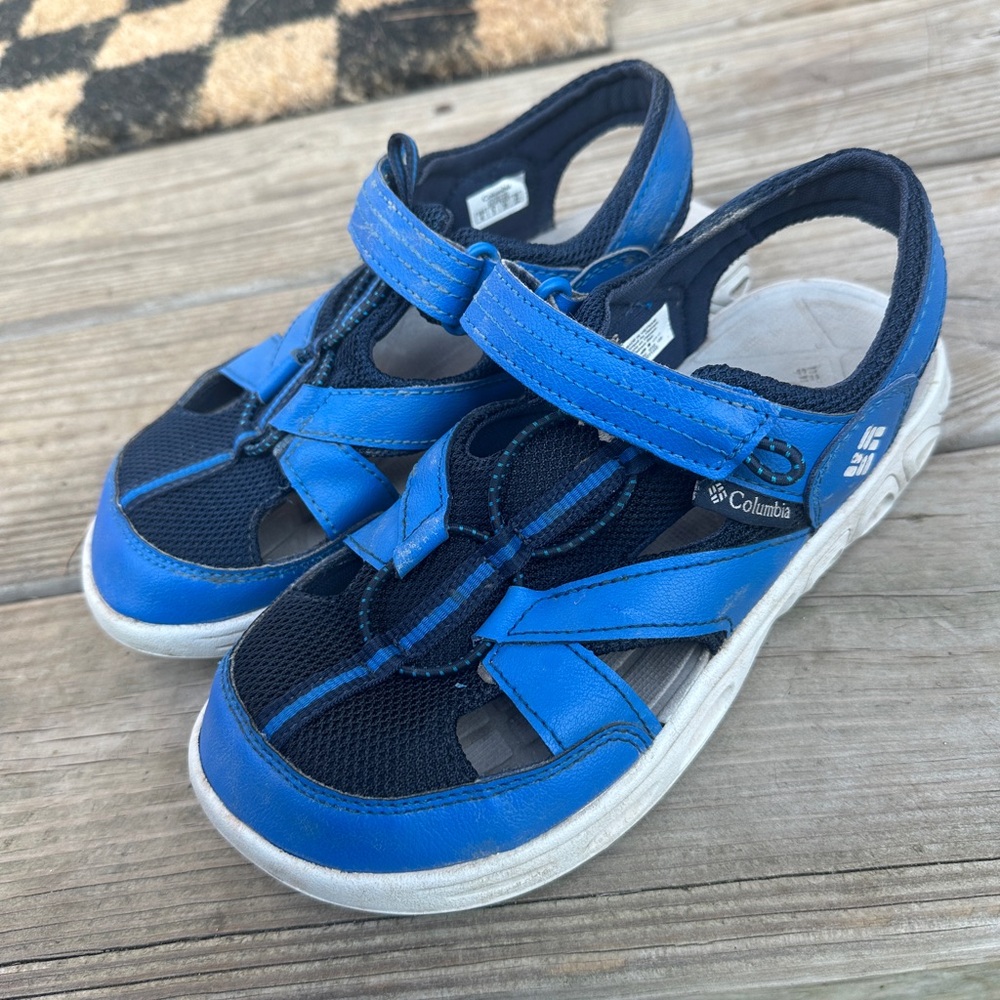 Columbia Blue and Black Water Shoes with Adjustable Straps